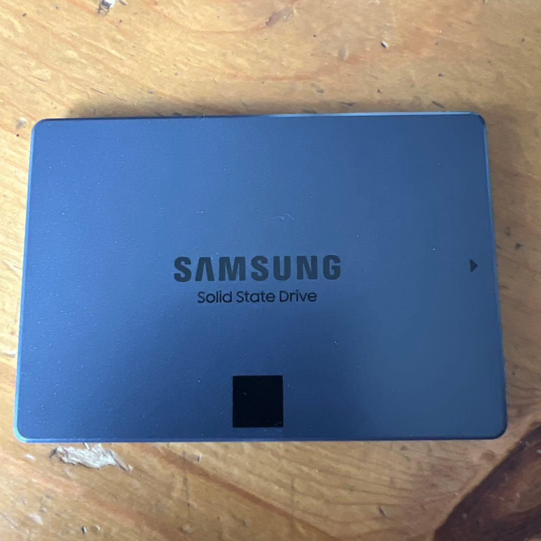 内蔵型SSD Samsung 860 QVO 1TB SSD