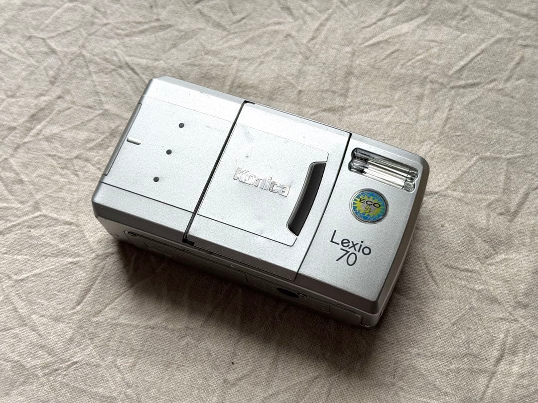 ⌘完動品！ 作例あり、電池付き！ Konica Lexio 70⌘