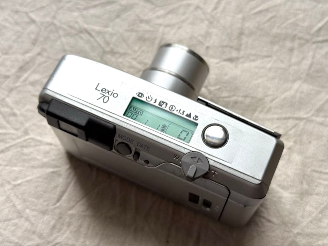 ⌘完動品！ 作例あり、電池付き！ Konica Lexio 70⌘