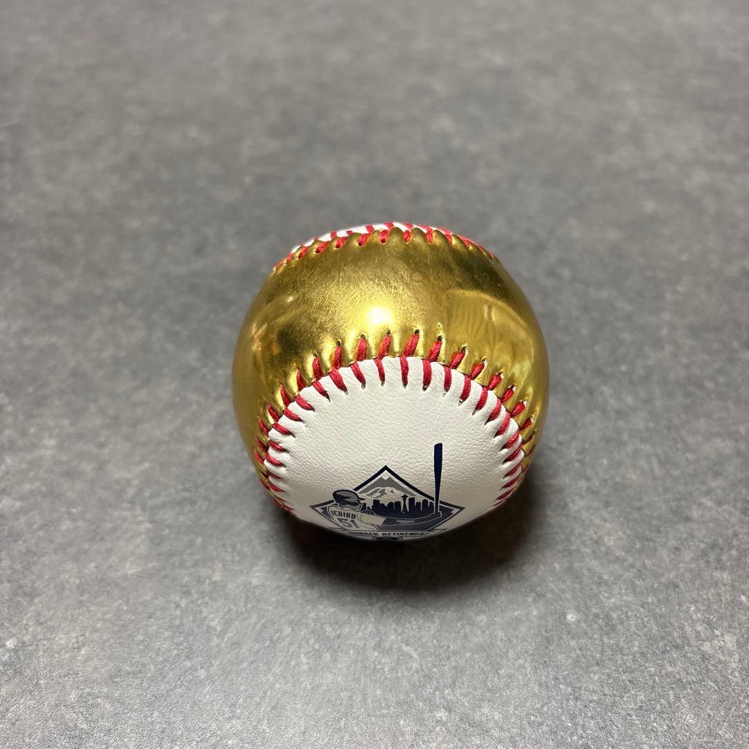 【貴重・限定数】イチロー 背番号51 永久欠番 引退記念ボール 殿堂入りゴールド