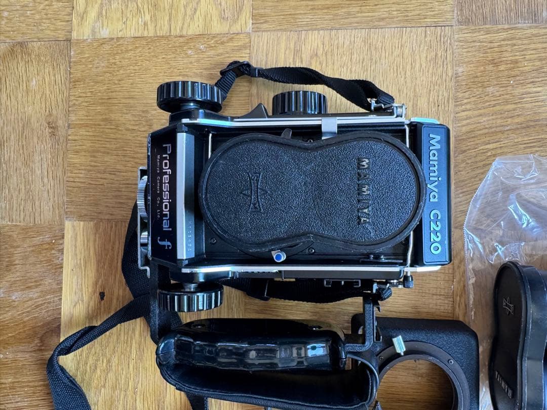 フィルムカメラ mamiya c220 professional f