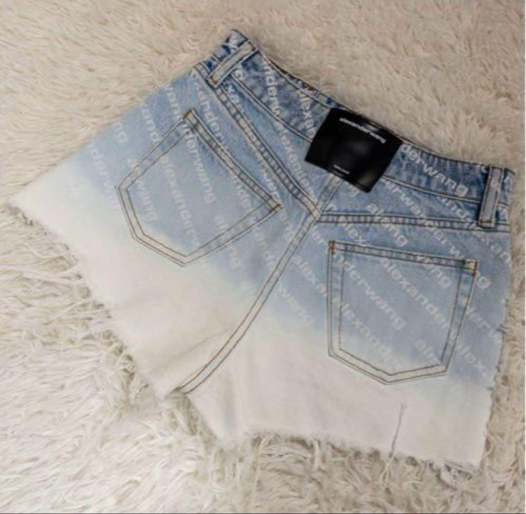 alexander wang ロゴ デニム ショートパンツ グラデーション