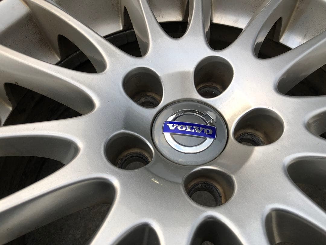 ボルボ純正7.5J×17×45 215/50R17アイスナビ6付ホイールセット