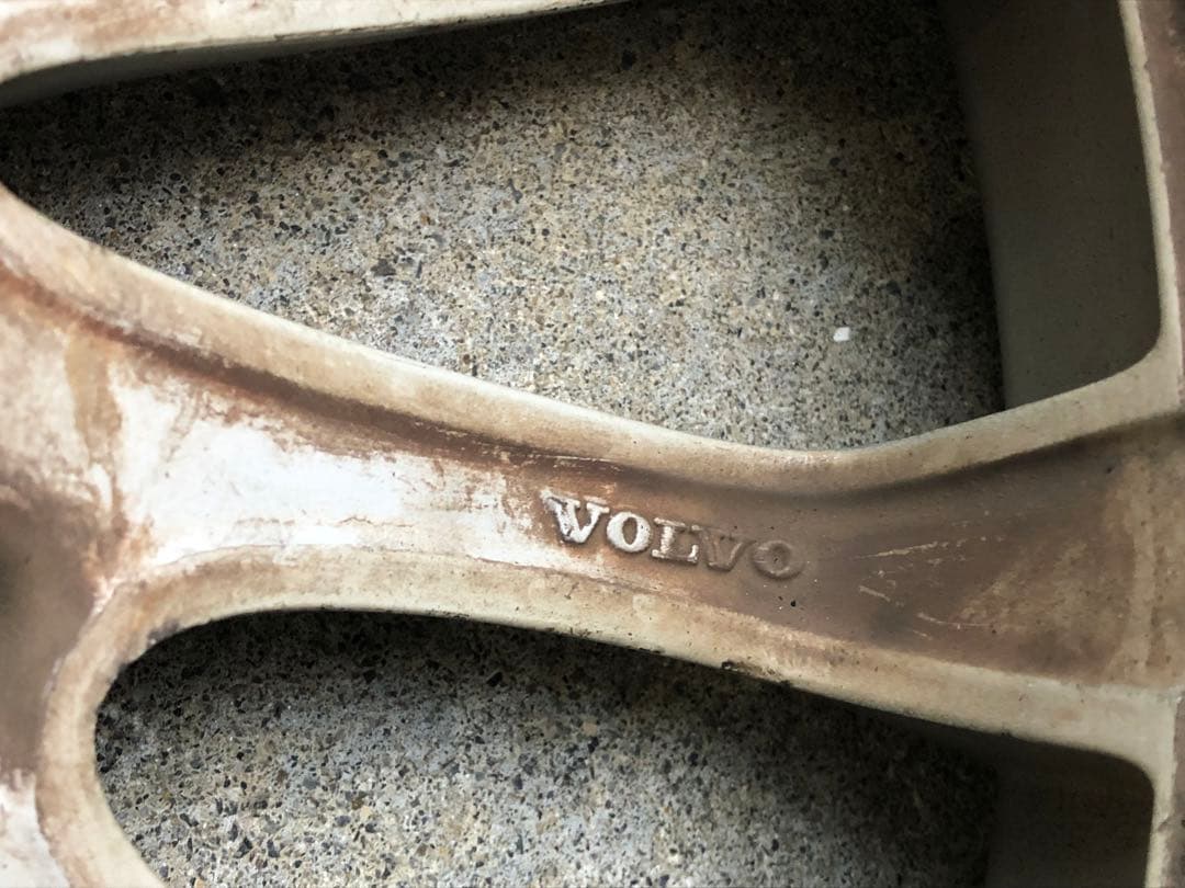 ボルボ純正7.5J×17×45 215/50R17アイスナビ6付ホイールセット