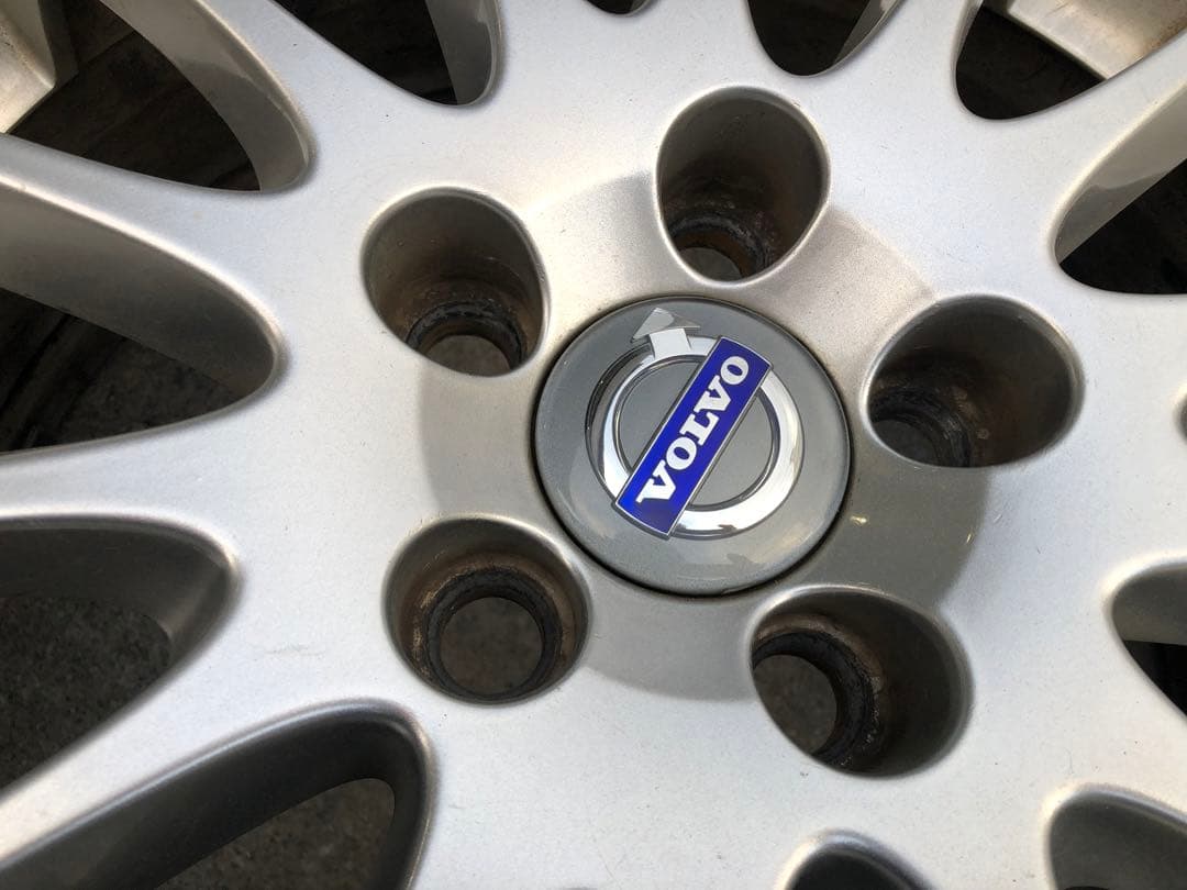 ボルボ純正7.5J×17×45 215/50R17アイスナビ6付ホイールセット