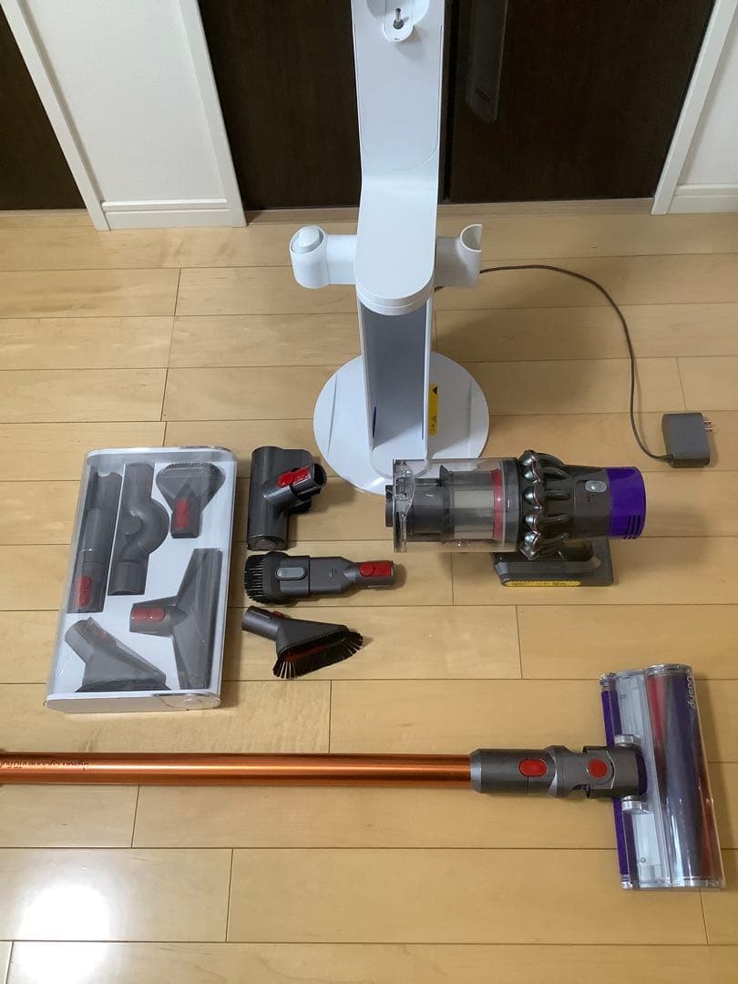 Dyson V10 Fluffy SV12FF オプション多数