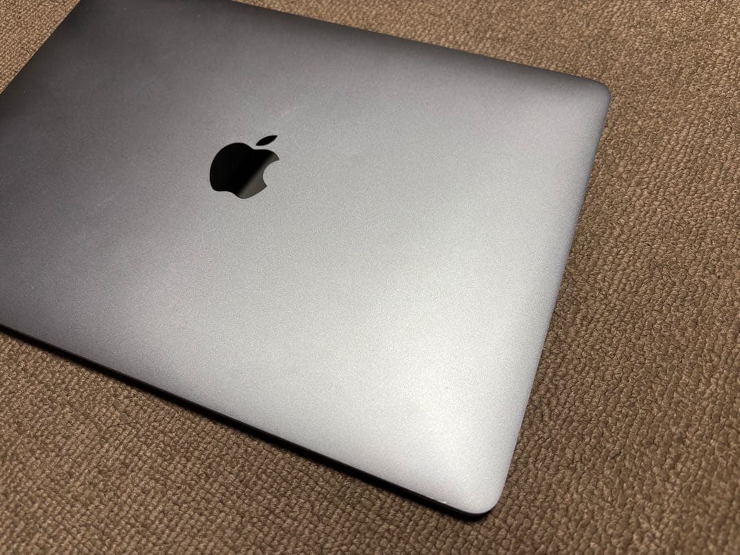 【超美品！完動品】 MacBook Air retina 2018 i5