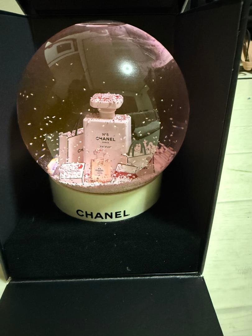 CHANEL スノードーム 美品