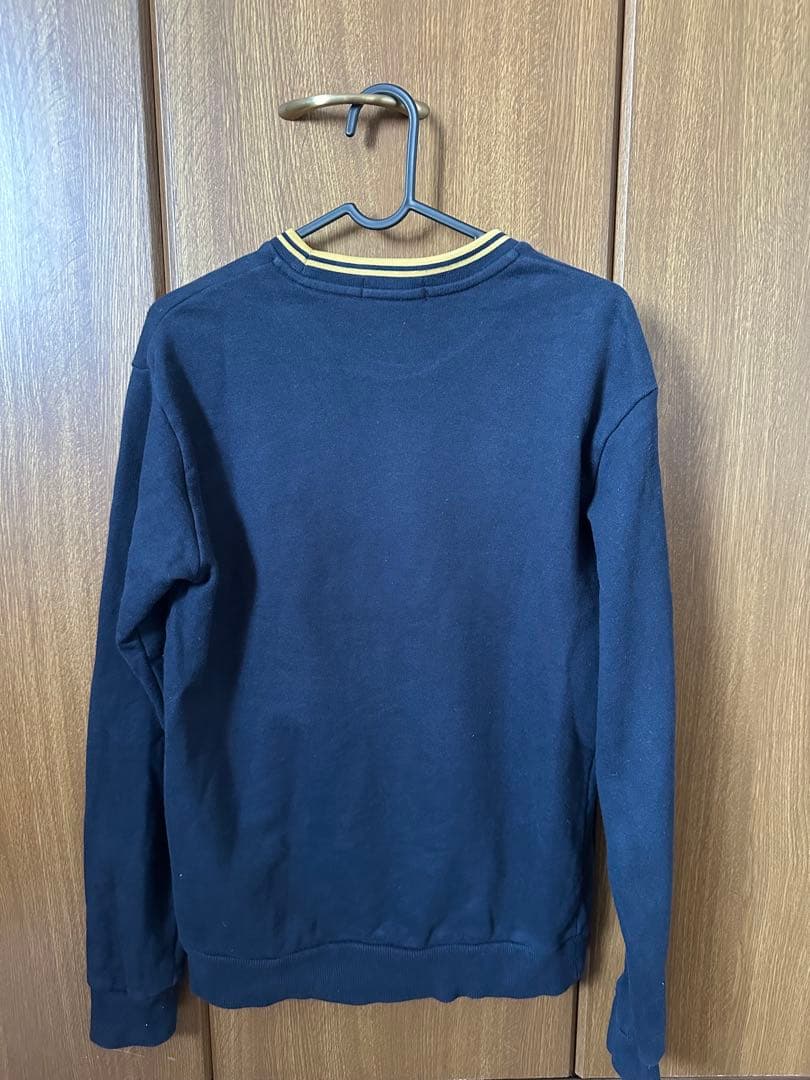 FRED PERRY ネイビー トレーナー