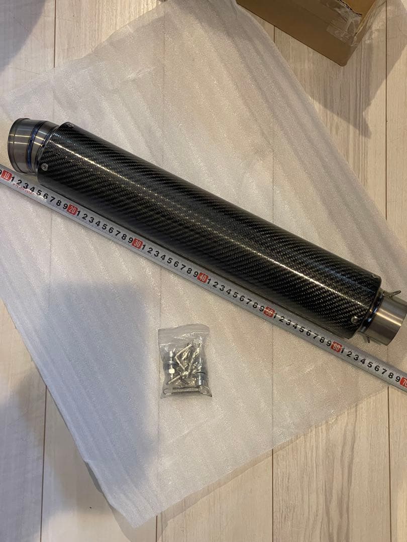 汎用 マフラー　サイレンサー チタン カーボン　未使用　60.5φ おまけ付！