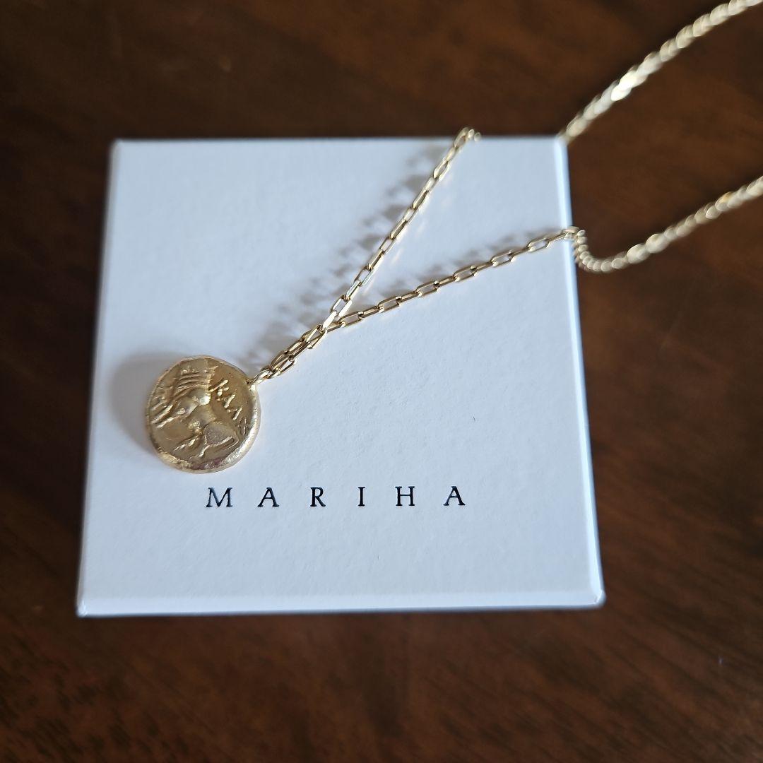 MARIHA 型ゴールドネックレス