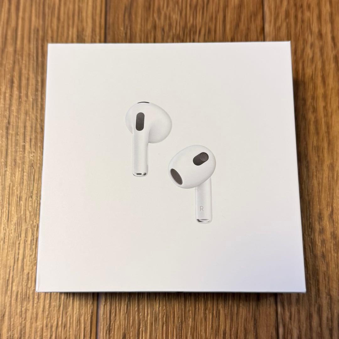【新品未開封】Apple AirPods MagSafe充電ケース付き 第3世代