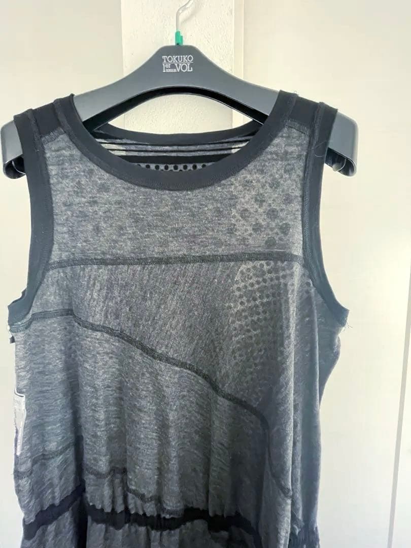 トクコプルミエヴォル/ドット柄Aラインチュニック