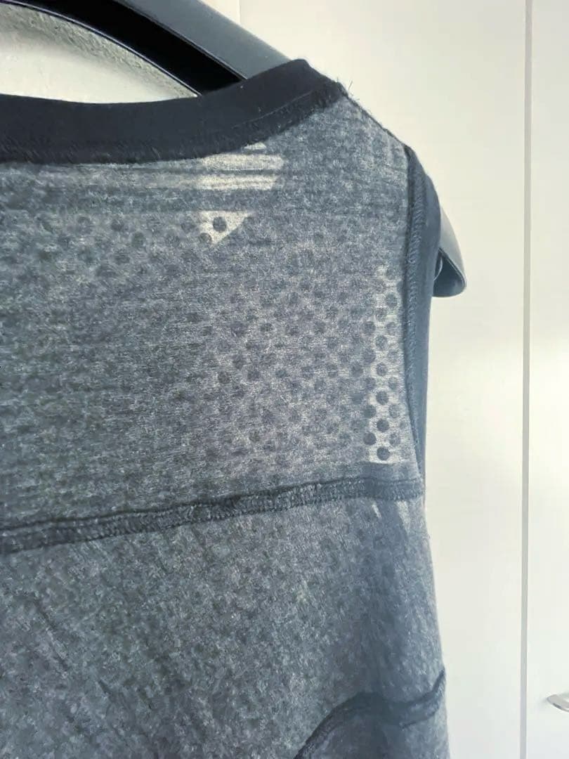 トクコプルミエヴォル/ドット柄Aラインチュニック