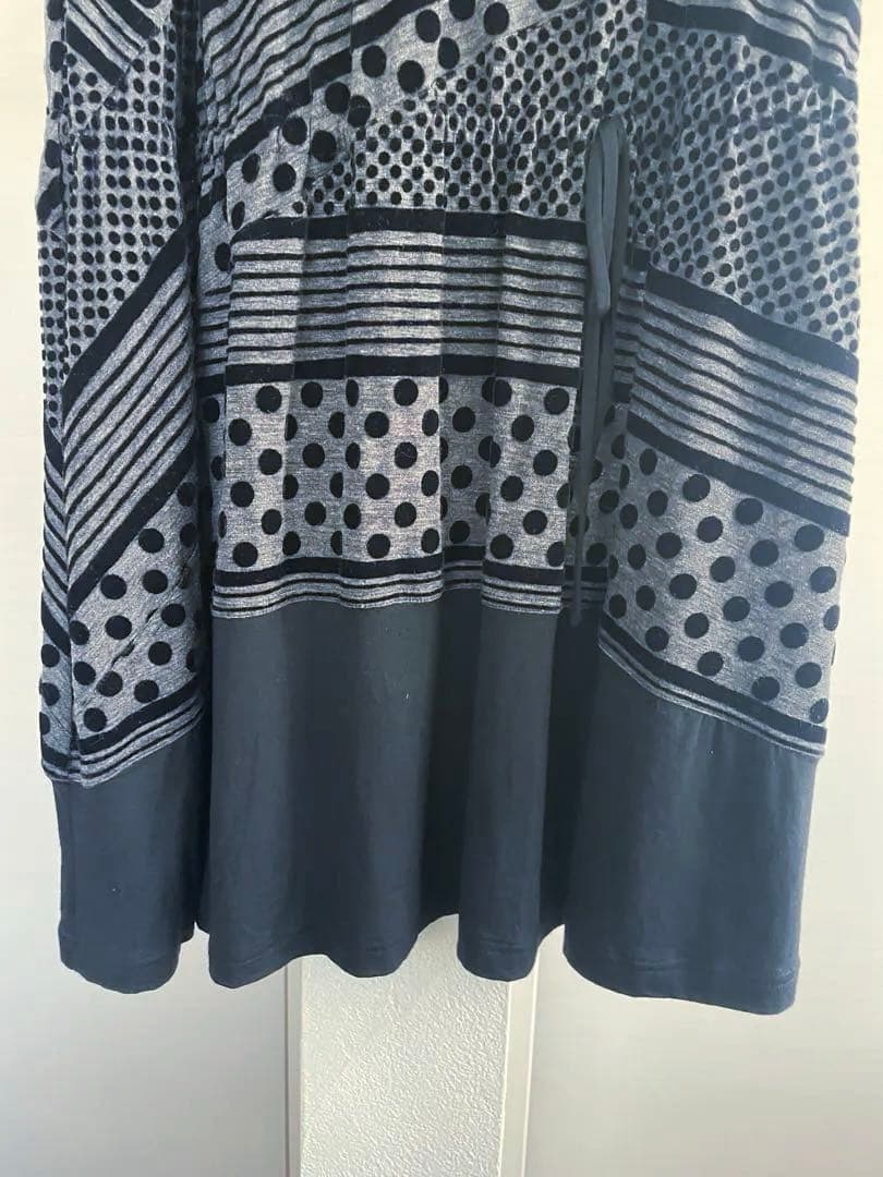 トクコプルミエヴォル/ドット柄Aラインチュニック