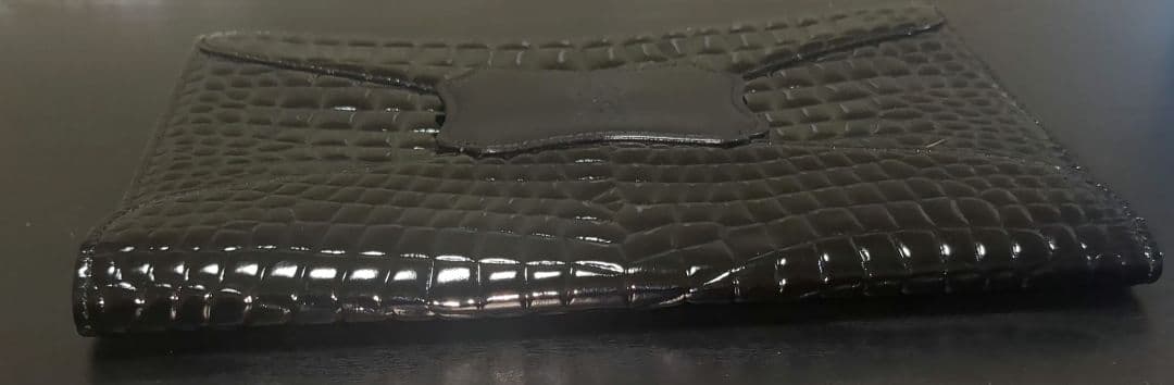 イブ・サンローラン　クロコ型押し クラッチバッグ