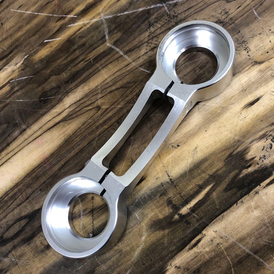 ハーレー フォークブレス 39mm用