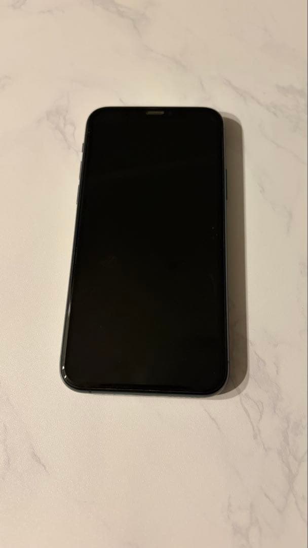 iPhone11Pro ミッドナイトグリーン　ケース付き