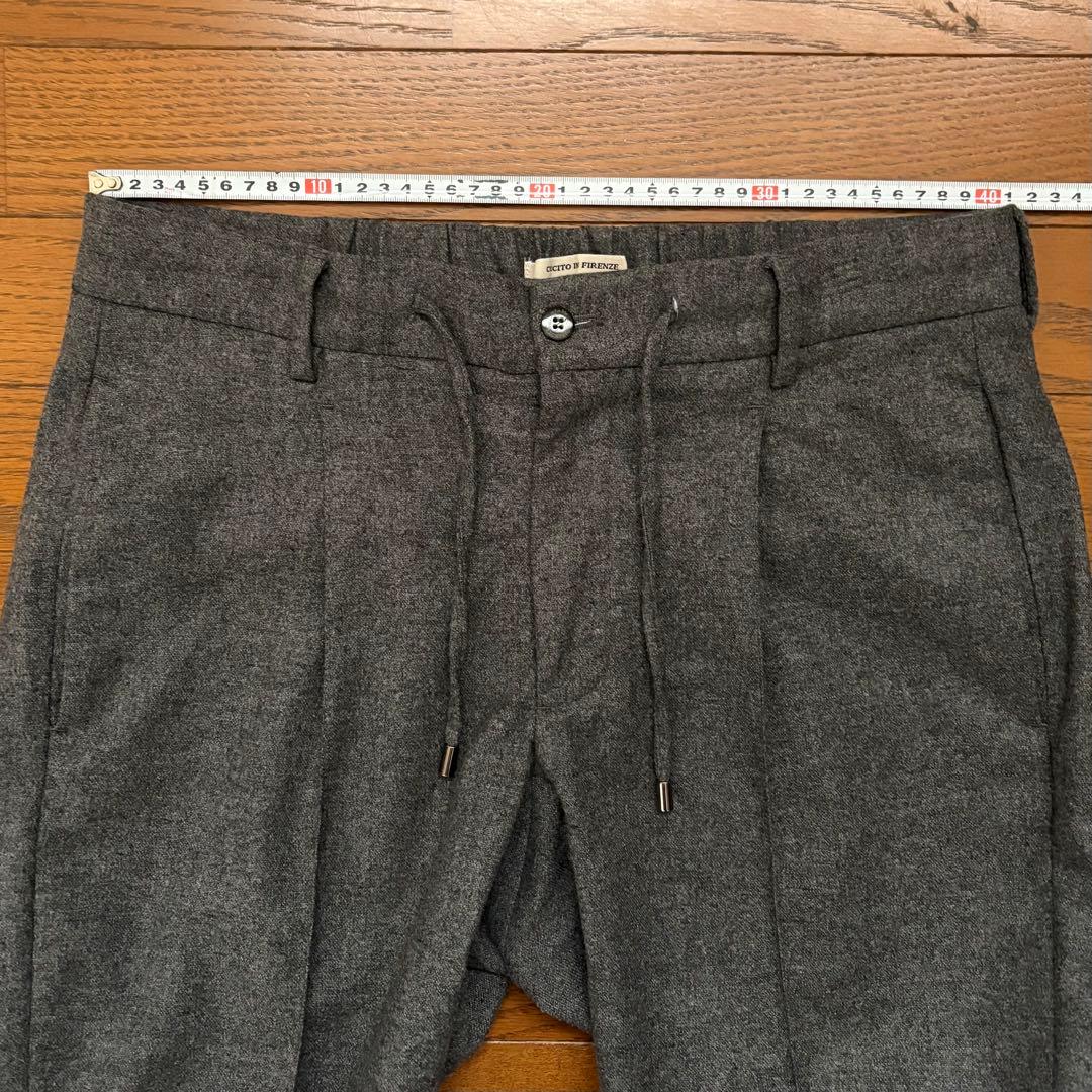 美品 ジャブス アルキヴィオ マサッチョ スラックス 48 グレー 永久クリース