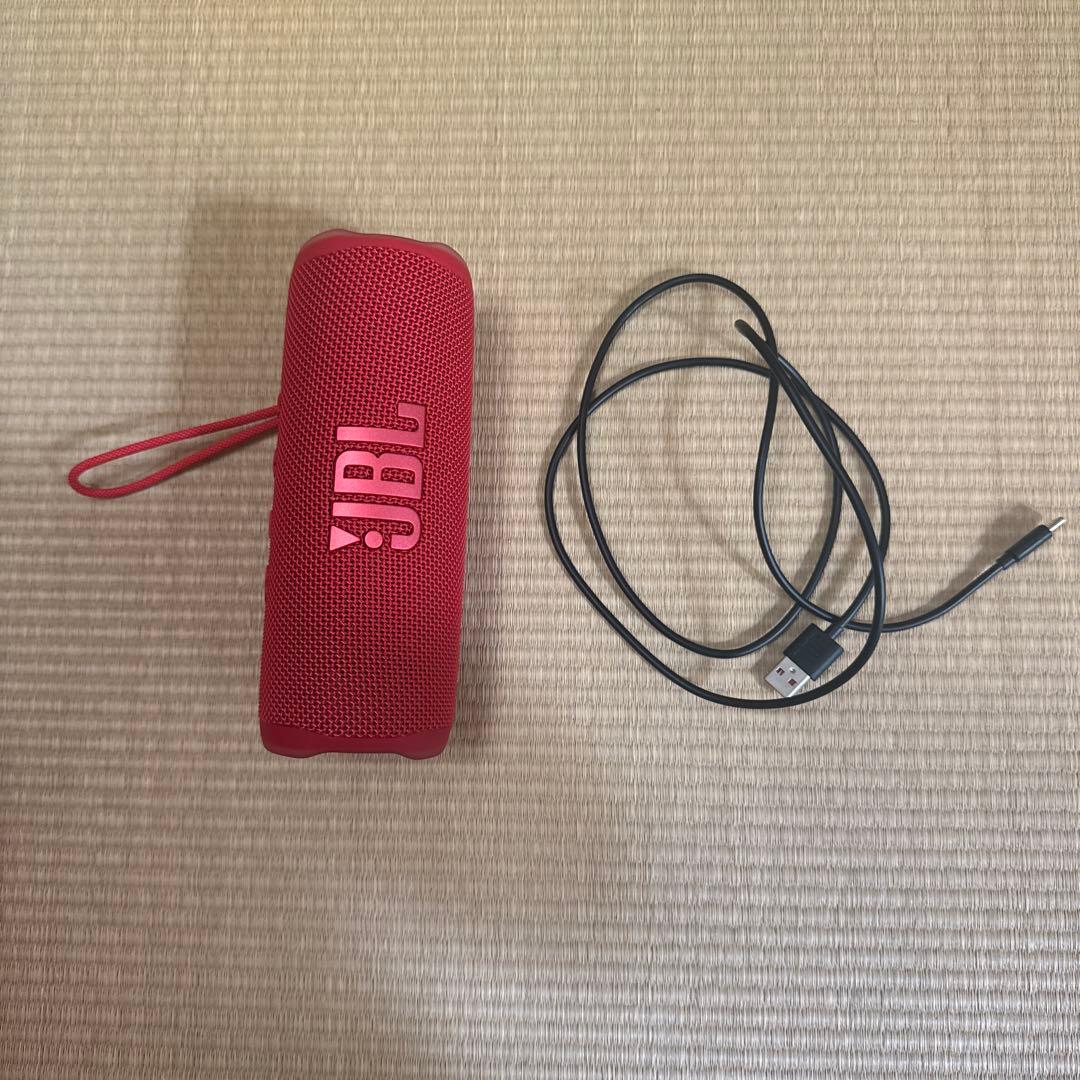 新品未使用　JBL FLIP6 ワイヤレススピーカー レッド