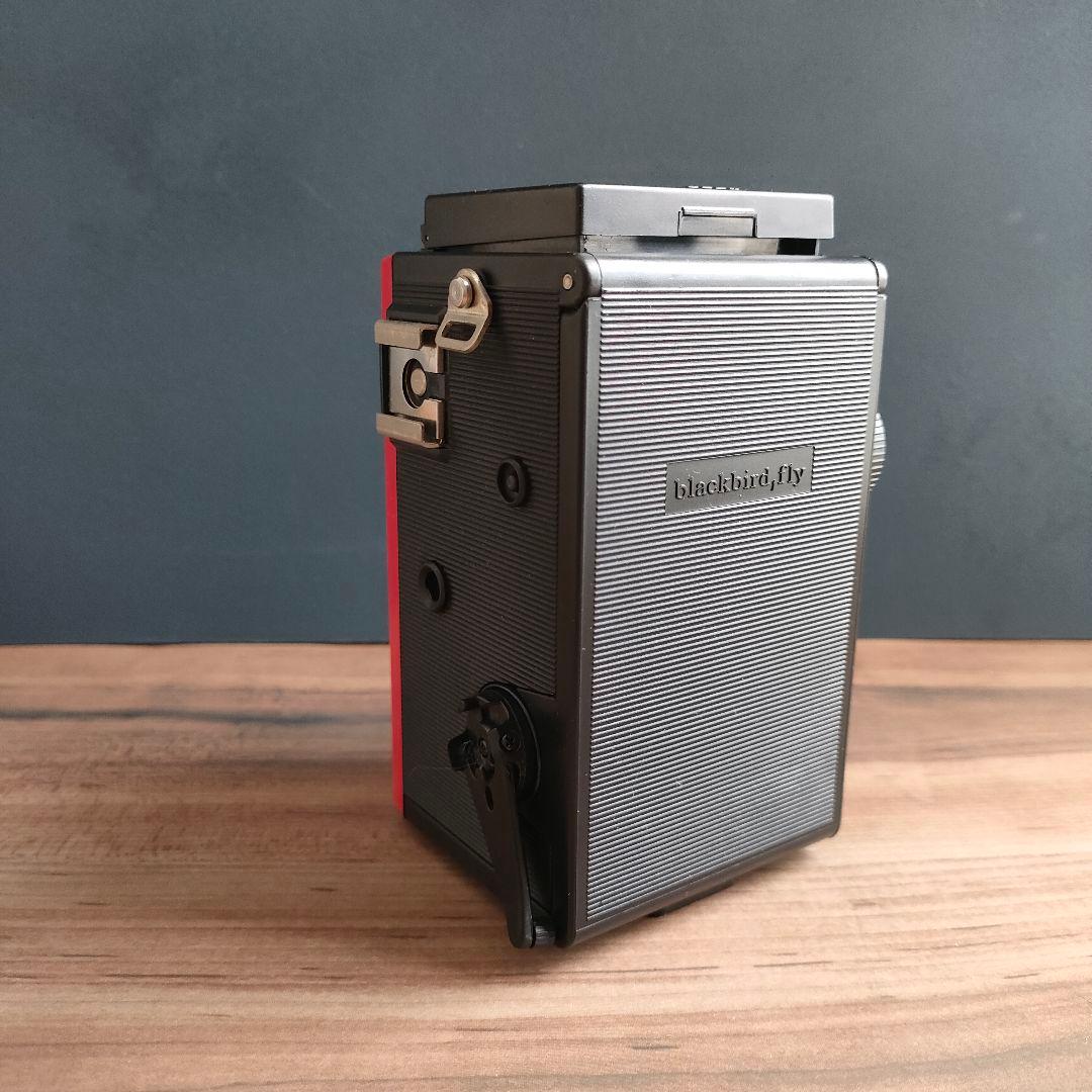 black bird fly 二眼レフ フィルムカメラ　RED