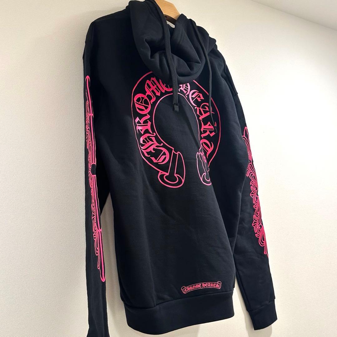 【新品正規品】CHROME HEARTS パーカー　M ピンク　ブラック