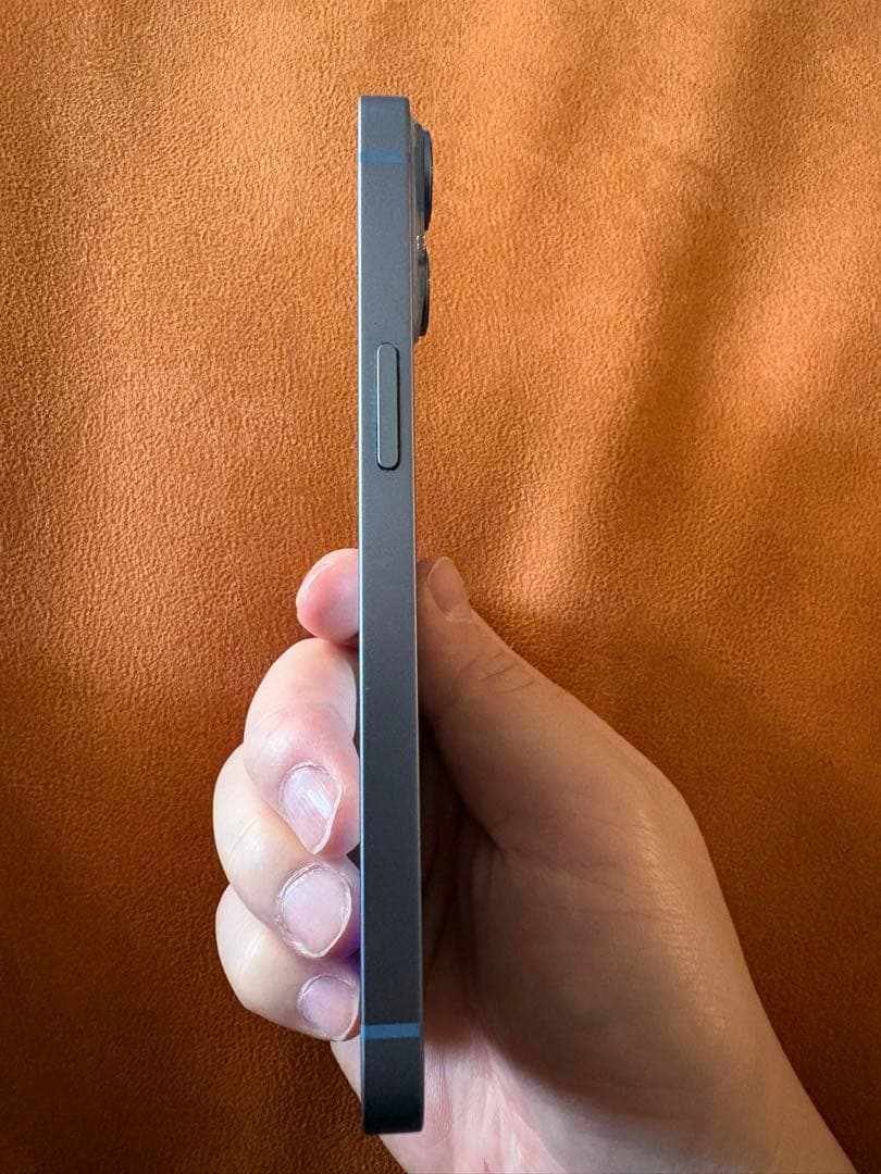 Apple iPhone 14 本体 ブルー