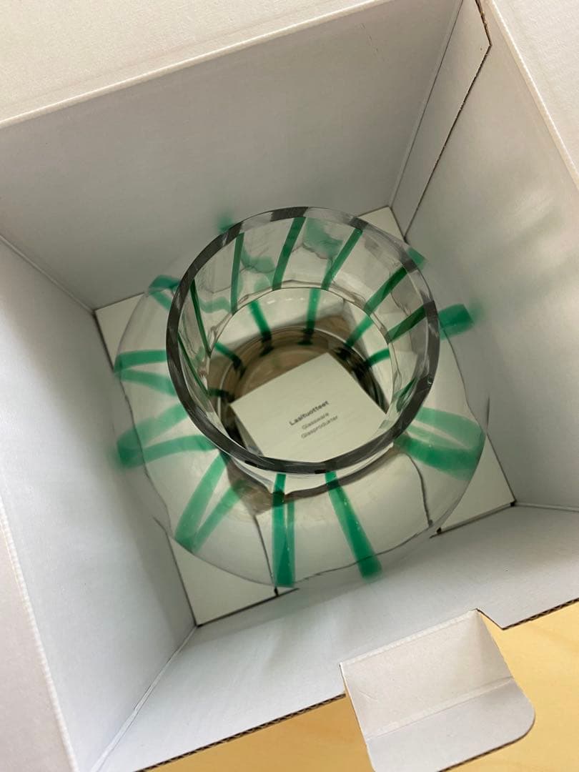 マリメッコ　新品　Umpu フラワーベース