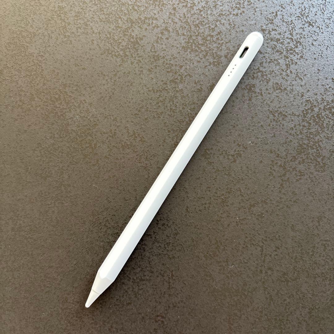 美品iPad 第10世代／Wi-Fiモデル 64GB シルバー 付属品あり