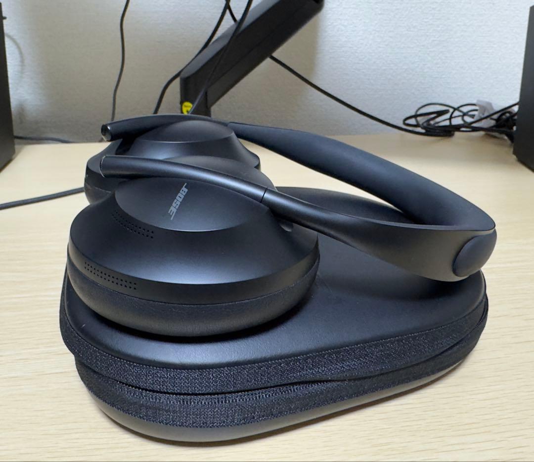 ヘッドホン Bose noise cancelling headphones 700