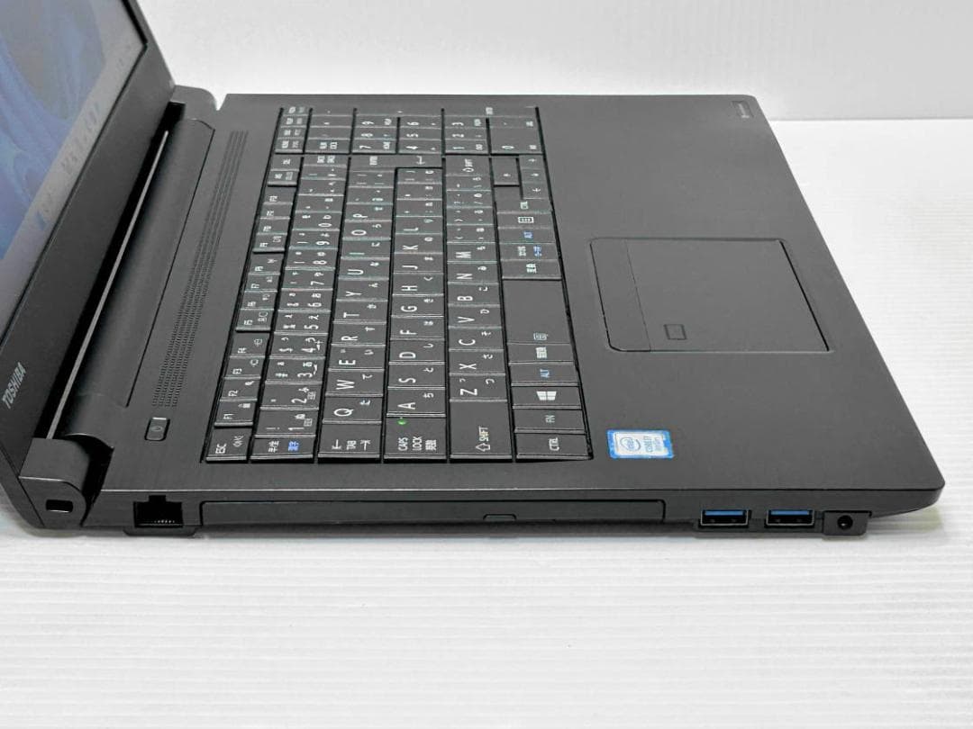 第8世代Core i7 Dynabook B65/DN NVMe256GB