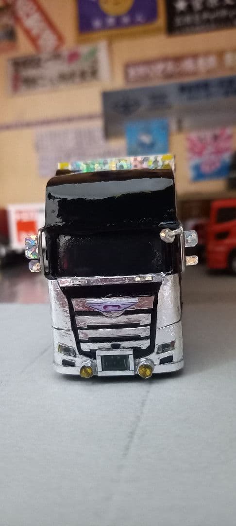 専用。デコトラトミカ17プロフィアスタイル