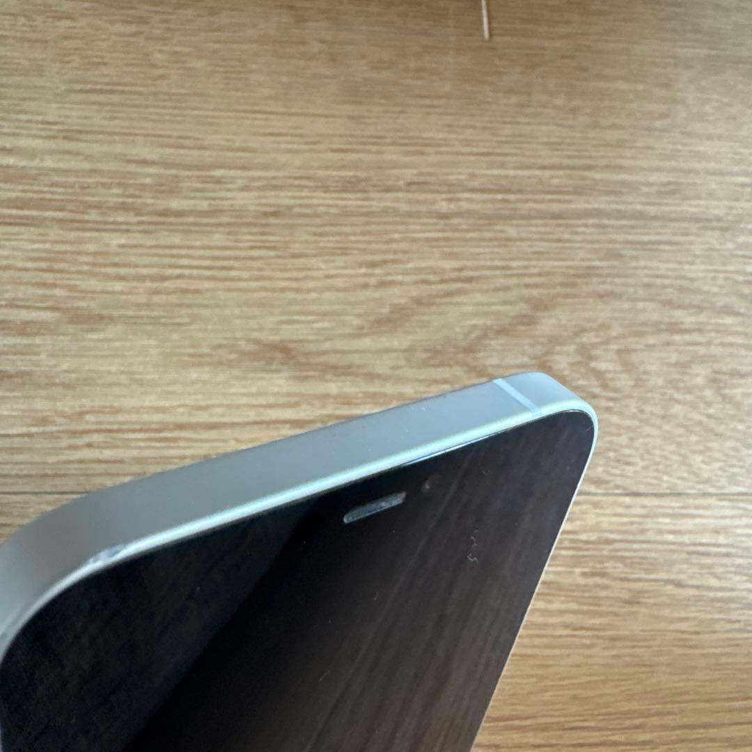 美品 iPhone11 White 128GB