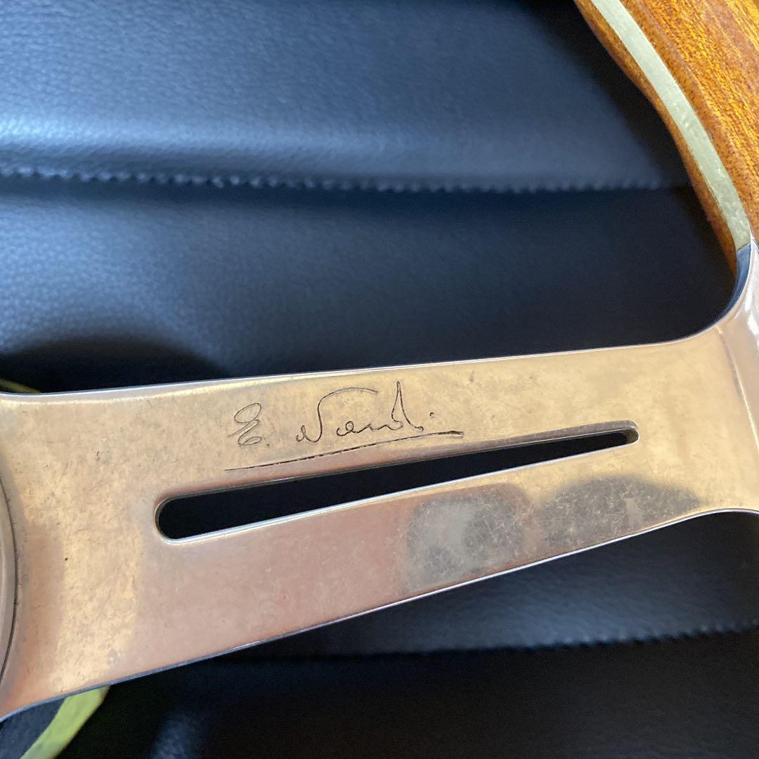 ナルディ　ステアリングハンドル