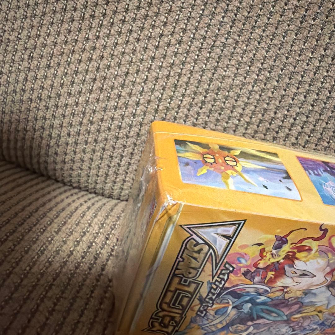ポケモンカード　VSTARユニバース シュリンク付き　1BOX