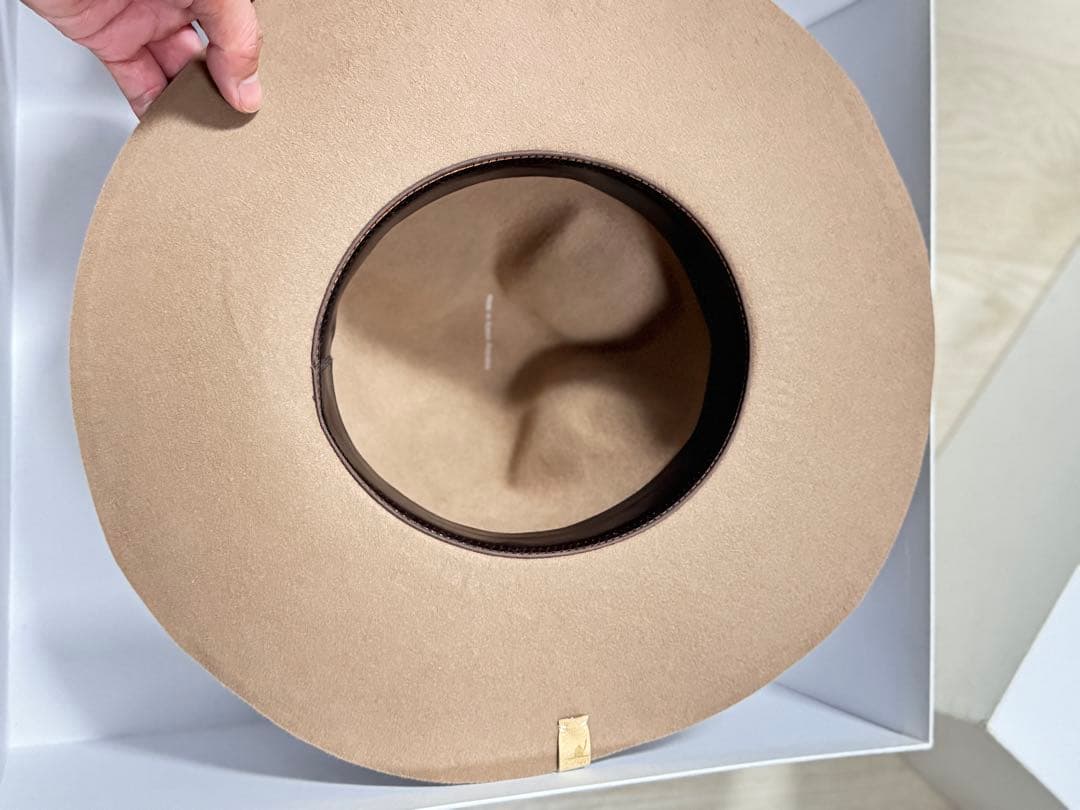 CISVIM ベージュ フェルトハット ブルーリボン