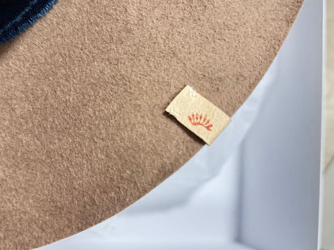 CISVIM ベージュ フェルトハット ブルーリボン