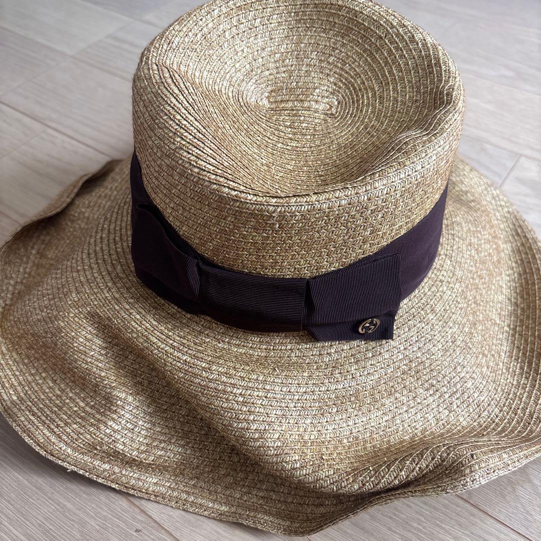 ベージュストロー麦わら帽子 GGロゴ付き