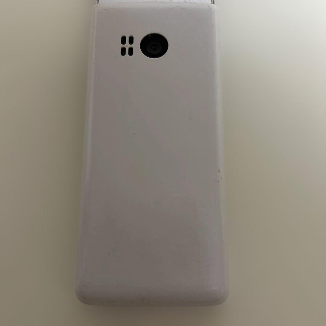 ソフトバンクバンク　AQUOSケータイ4 A205SH ブラック　ガラケー