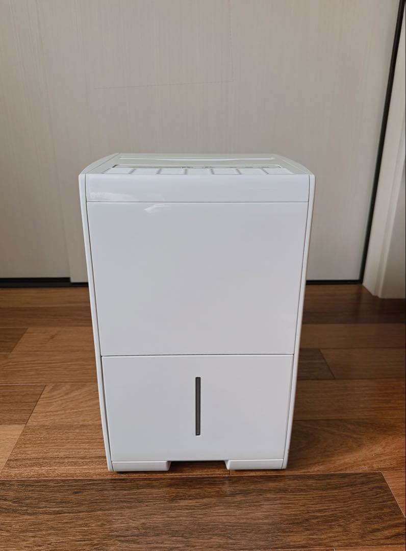 2024年製 アイリスオーヤマ 除湿機 IJC-J56