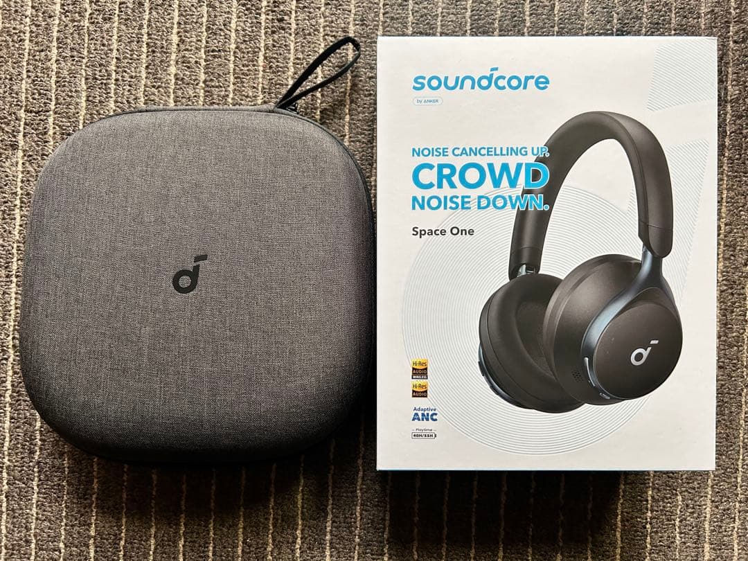 サウンドコア Space One ANKER ケース付き