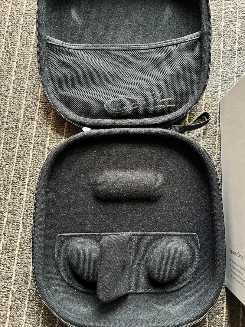 サウンドコア Space One ANKER ケース付き