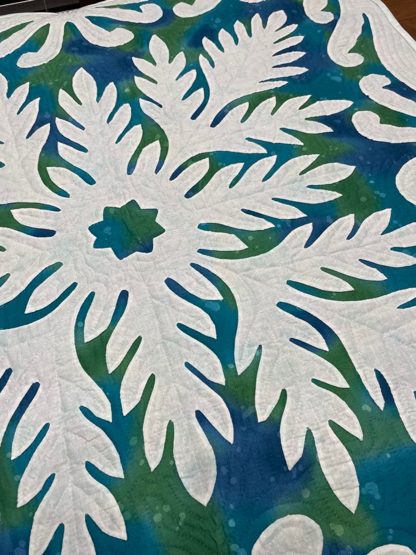 専用ハワイアンキルト タペストリー 緑柄白柄