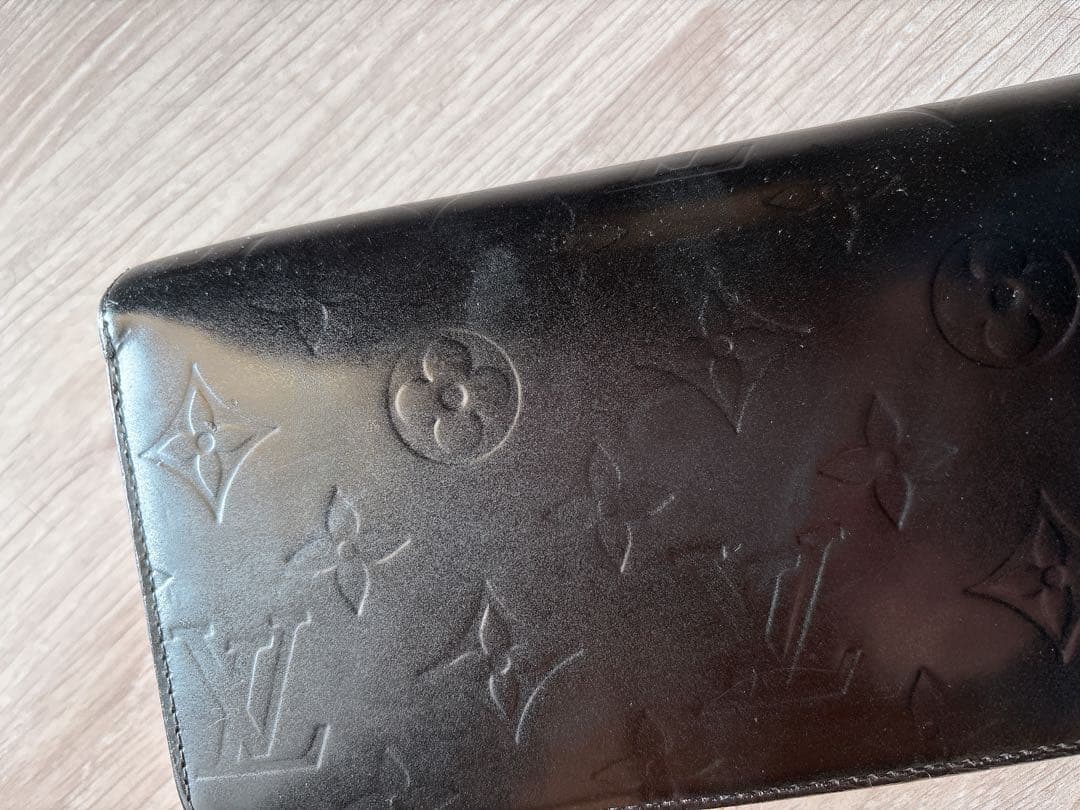 【美品】ルイヴィトン ヴェルニ ジッピーウォレット 長財布 ボルドー 赤 黒