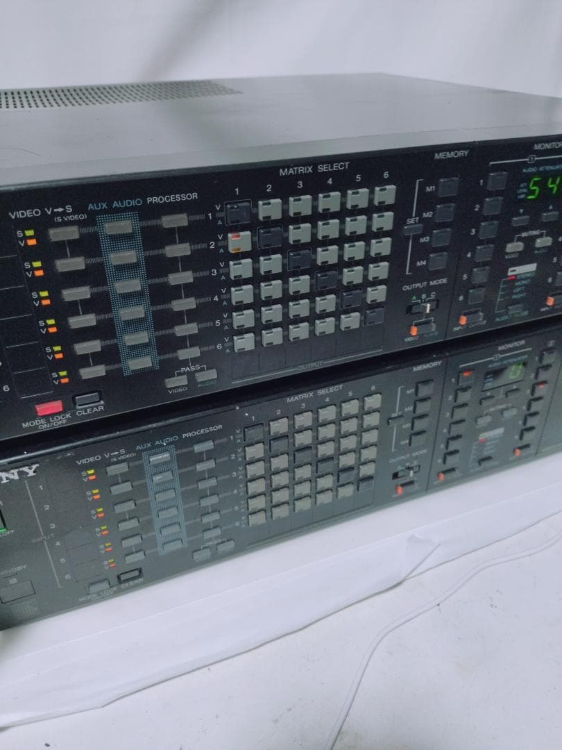 2台セット SONY ビデオ オーディオ セレクター SB-V3000