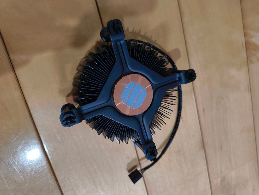 Intel Core i5 12400 (LGA 1170) CPUクーラー付き