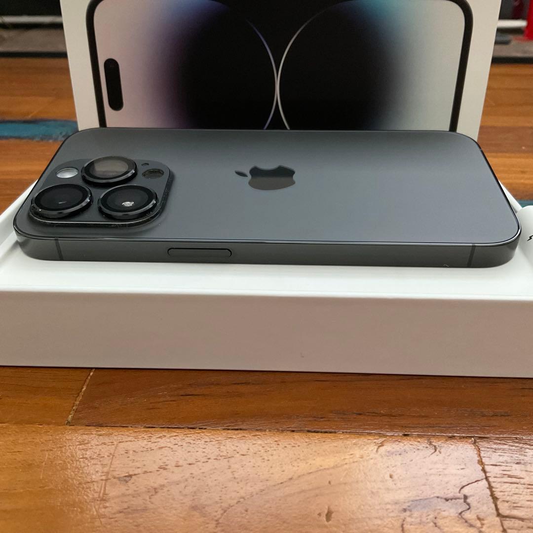 【美品】iPhone14 Pro 512GB スペースブラック+α