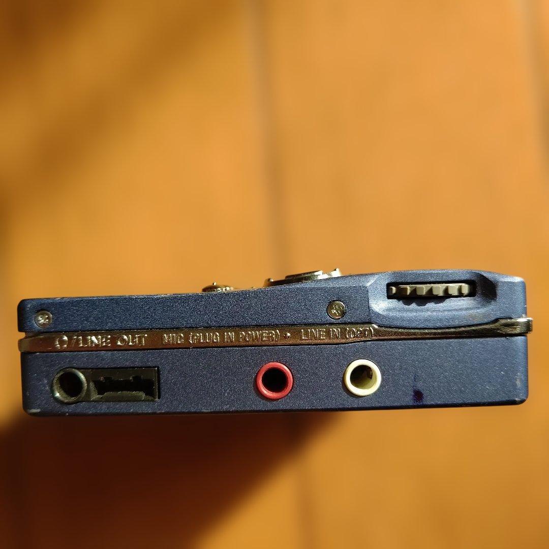 SONY ポータブルMDヘッドホンレコーダー MD-R909