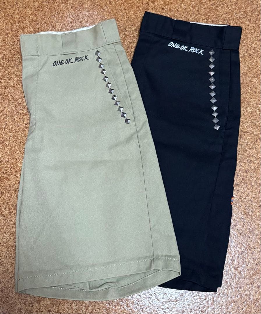 【ONE OK ROCK】 Dickies ハーフパンツ ベージュ