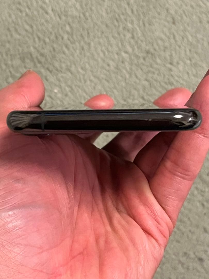 iPhone 11 pro 256G SIMロック解除済